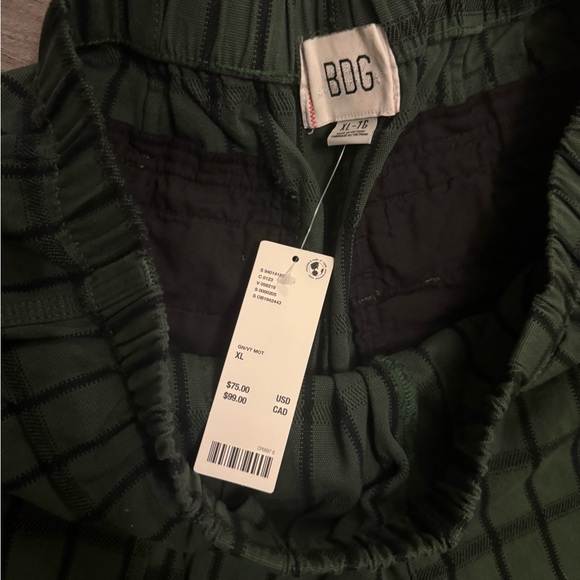 urban outfitters green plaid pants NWT - Picture 2 of 4